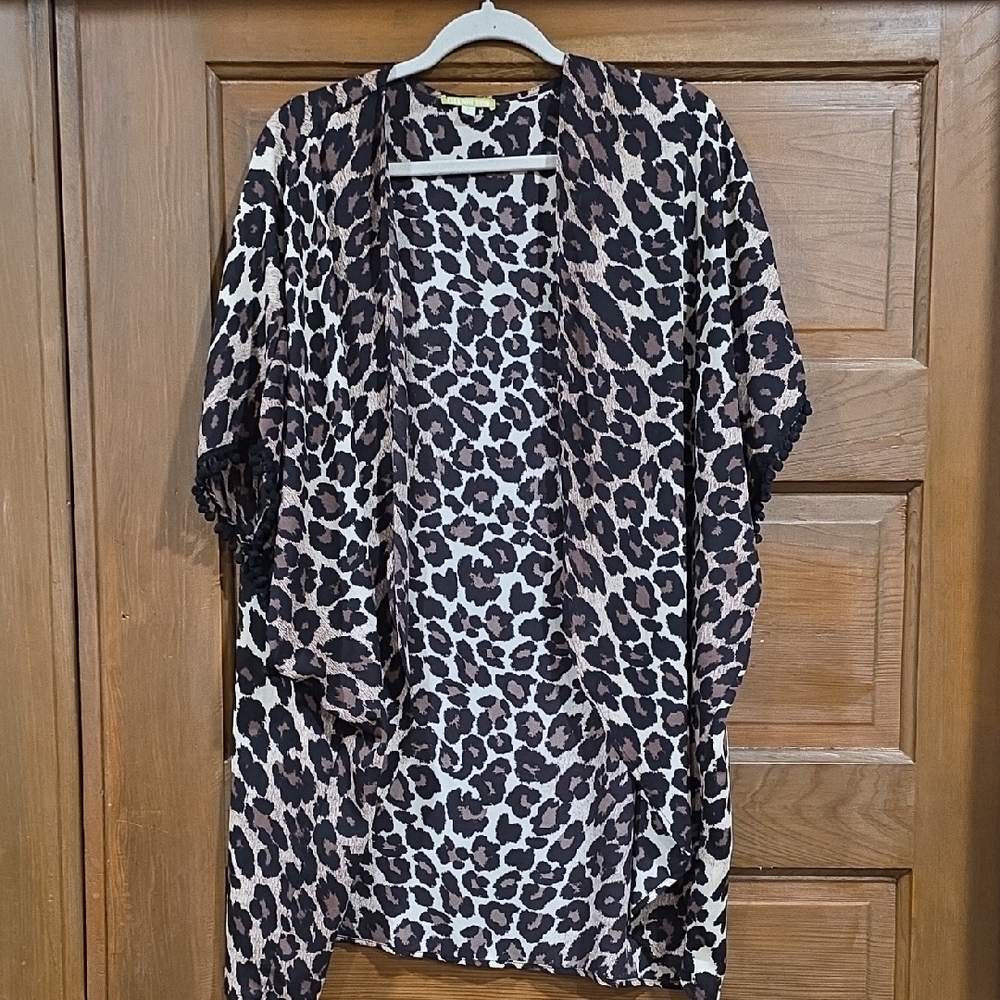 Leopard Print Women's Cape